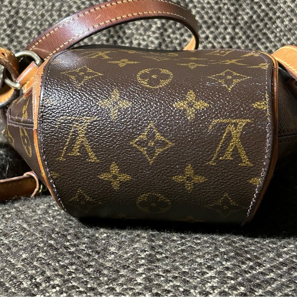 Authentic Louis Vuitton Ellipse Backpack - Picture 10 of 15